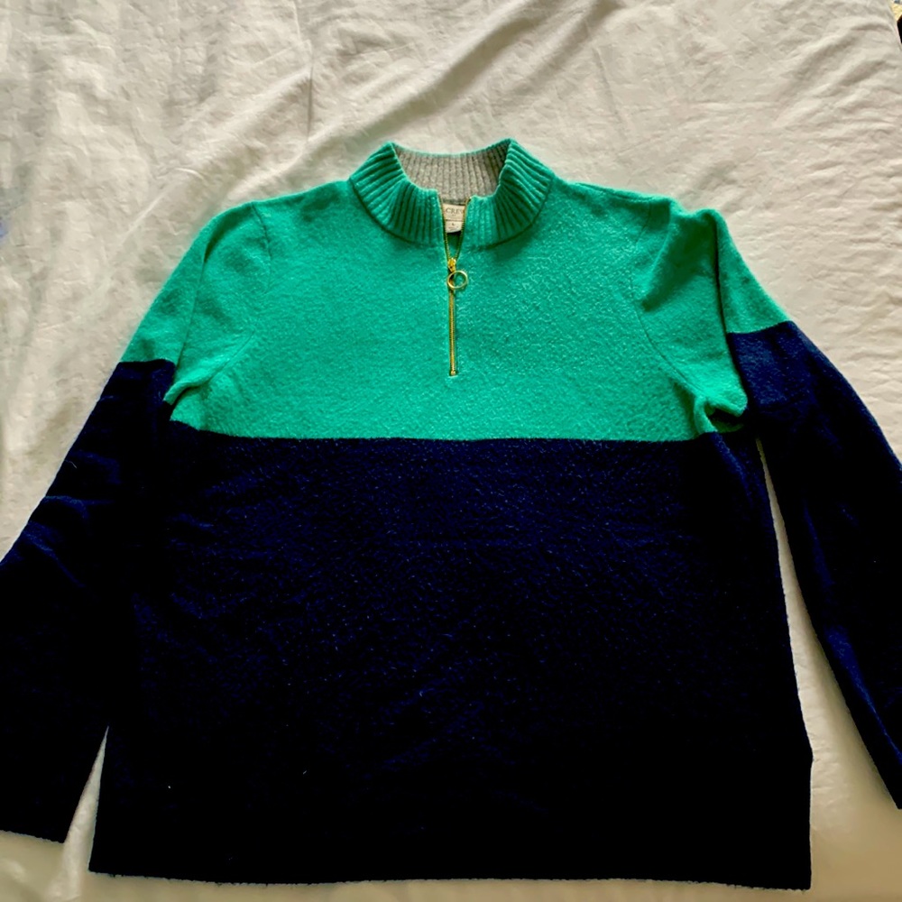 J Crew women’s sz L sweater.
